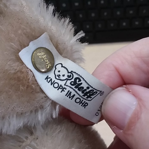 Margarete Steiff Collectable  Elephant - Picture 2 of 5